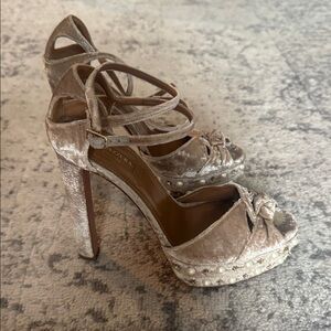 Aquazzura Harlow Velvet Peep-Toe Heels with Pearls 38.5